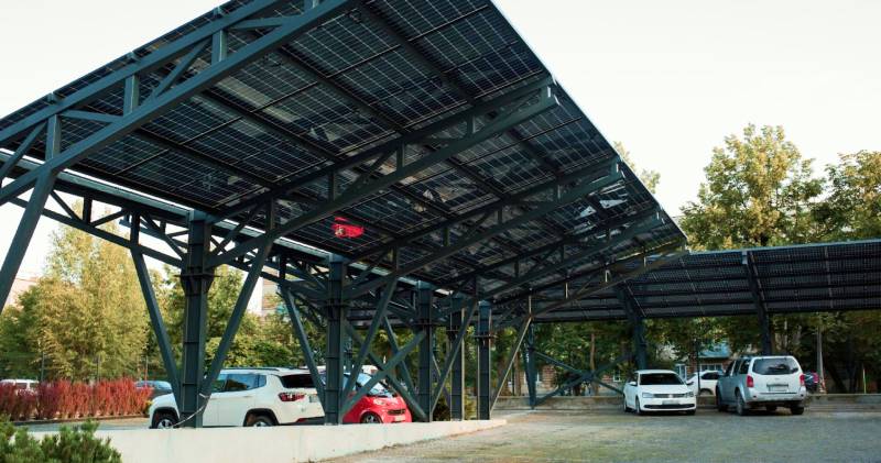 Solar panels on the territory of the PLVision office
